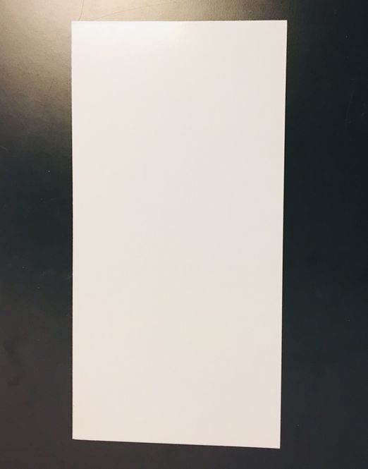 Huvudbild Vit aluminiumplatta för ensidiga skyltar i ram